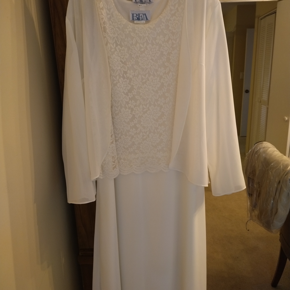 Women's Sleeveless Dress With Lace Bodice & Matching Jacket By BFA CLASSICS